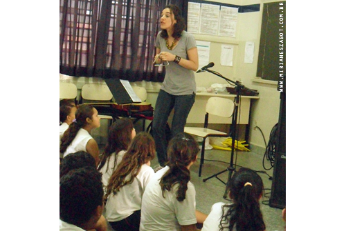 (SESI M&uacute;sica &ndash; Arte-Educa&ccedil;&atilde;o 2012. Centro Educacional SESI n&ordm; 237 &ndash; Guararapes- 19/10/12). OFICINA &ldquo;MUSICALIZA&Ccedil;&Atilde;O INFANTIL - Quem n&atilde;o viu&rdquo; - Mirian&ecirc;s Zabot.  Alunos de 9 e 10 anos - 64 alunos. Produ&ccedil;&atilde;o: Din&acirc;mica Eventos e Produ&ccedil;&otilde;es.