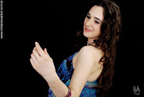 Ensaio fotogr&aacute;fico Mirian&ecirc;s Zabot. Foto: B&aacute;rbara Crepaldi Jardim (www.barbaracrepaldi.com). Maquiagem: Ane Caroline Benites. (setembro de 2008)