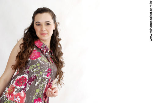 Ensaio fotogr&aacute;fico Mirian&ecirc;s Zabot. Foto: B&aacute;rbara Crepaldi Jardim (www.barbaracrepaldi.com). Maquiagem: Ane Caroline Benites. (setembro de 2008)
