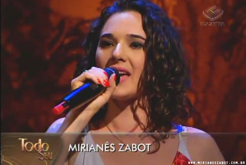 RONNIE VON entrevista a cantora MIRIAN&Ecirc;S ZABOT, no programa TODO SEU, na TV Gazeta (V&iacute;deo do programa: https://www.youtube.com/watch?v=M_yELDbI0tg ). Piano: Felipe Siles. Figurino: Deise Cristina Meneguzzi. Hair Stylists: Mauro de Oliveira. (S&atilde;o Paulo/SP 12/11/2012).