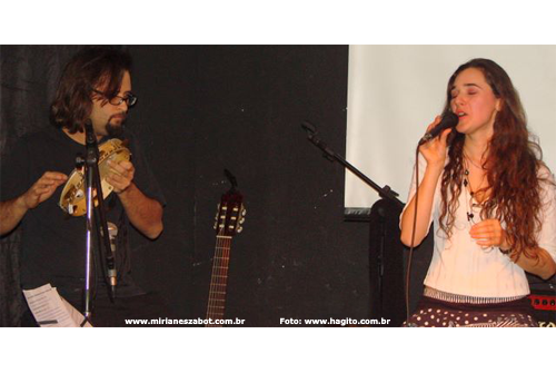 Show Mosaico Foto-Prosaico - Mirian&ecirc;s Zabot. Participa&ccedil;&otilde;es Especial: Em&iacute;lio Martins. Foto: www.hagito.com.br (Villaggio Caf&eacute; - S&atilde;o Paulo 12/08/2009)